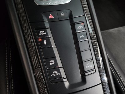 صورة مصغرة 16 لـ 2016 Porsche 911