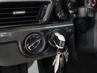 صورة مصغرة 18 لـ 2016 Porsche 911