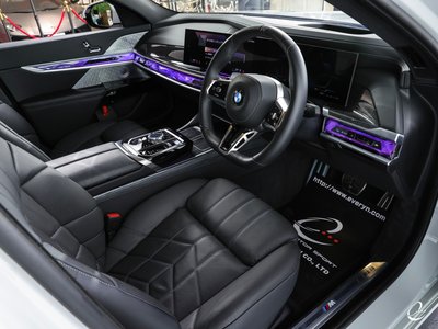 BMW 7 SERIES - 4