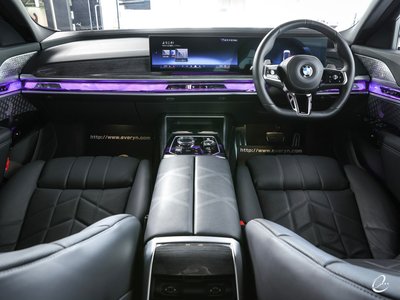 BMW 7 SERIES - 3