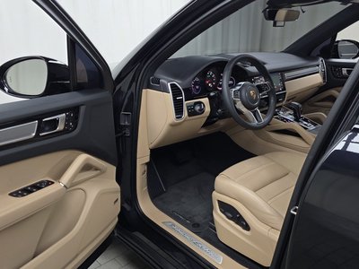PORSCHE CAYENNE - 10