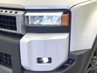 2025 Toyota LAND CRUISER 250 — миниатюра 13