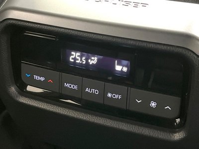 2025 Toyota LAND CRUISER 250 — миниатюра 32
