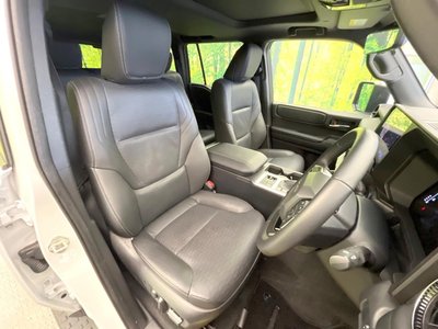 صورة 8 لـ 2025 Toyota LAND CRUISER 250
