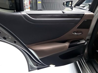 2025 Lexus ES thumbnail 15