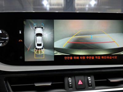 2025 Lexus ES thumbnail 21