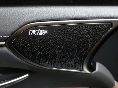 2025 Lexus ES thumbnail 33