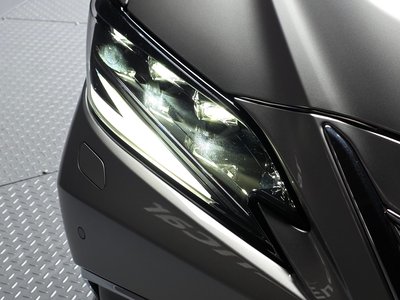 2025 Lexus ES photo 9