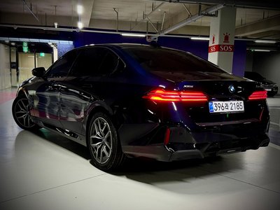 2026 BMW 5 SERIES photo 2