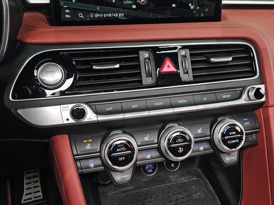 2021 Genesis THE NEW G70 缩略图 23