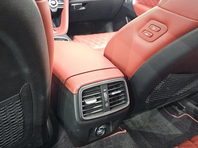 2021 Genesis THE NEW G70 缩略图 35