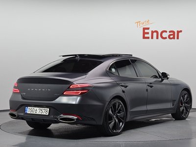 2021 Genesis THE NEW G70 photo 4