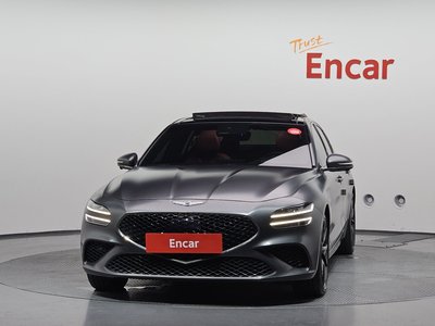 2021 Genesis THE NEW G70 photo 2