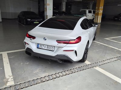 BMW 8 SERIES - 4