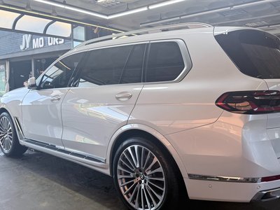 BMW X7 - 4