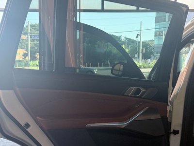 BMW X7 - 10