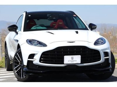 ASTON MARTIN DBX - 1