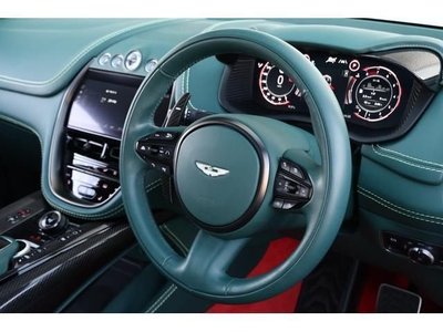 ASTON MARTIN DBX - 4