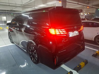 TOYOTA ALPHARD - 7