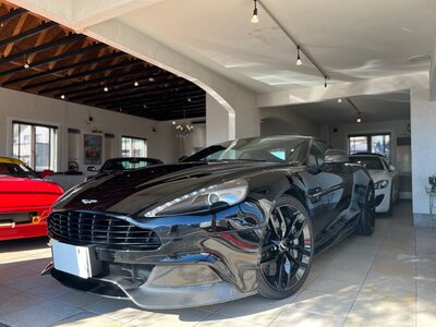 ASTON MARTIN VANQUISH
