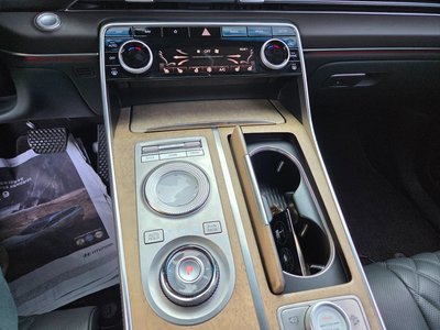 GENESIS GV80 - 10