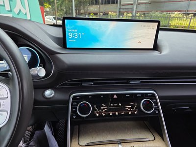 GENESIS GV80 - 8