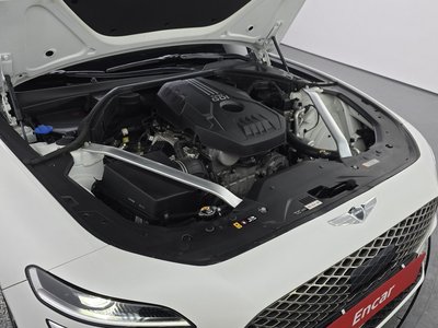 2021 Genesis THE NEW G70 photo 7