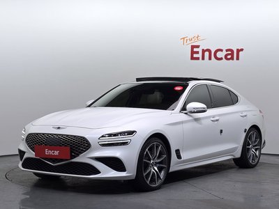 2021 Genesis THE NEW G70 photo 1