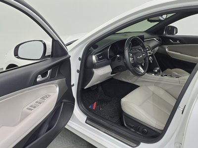 2021 Genesis THE NEW G70 photo 10