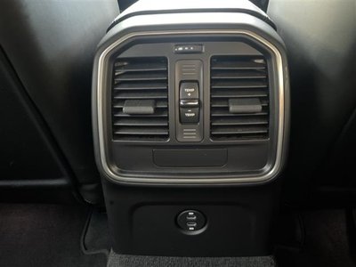 صورة مصغرة 21 لـ 2023 Porsche MACAN