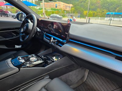 2024 BMW 5 SERIES — миниатюра 13