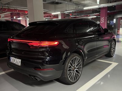 صورة 3 لـ 2022 Porsche CAYENNE