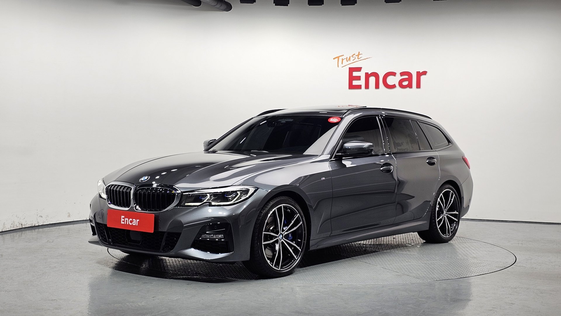 BMW 3 SERIES - View 1