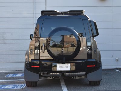 صورة 10 لـ 2025 LAND Rover DEFENDER
