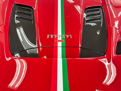 صورة 11 لـ 2021 Ferrari F8 SPIDER