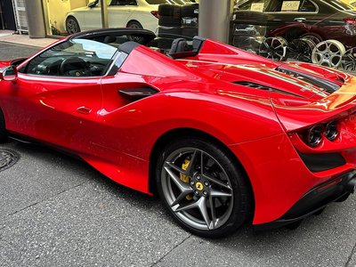 صورة 8 لـ 2021 Ferrari F8 SPIDER