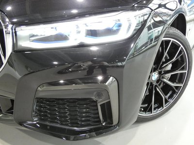 2021 BMW 7 SERIES photo 5