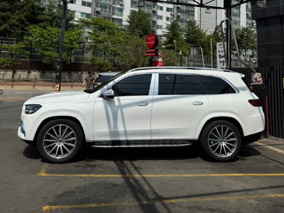 MERCEDES-BENZ GLS - 3