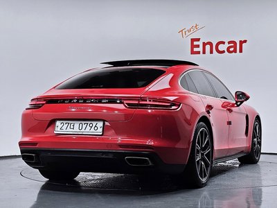 2019 Porsche PANAMERA 照片 4