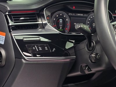 صورة مصغرة 13 لـ 2020 AUDI A8