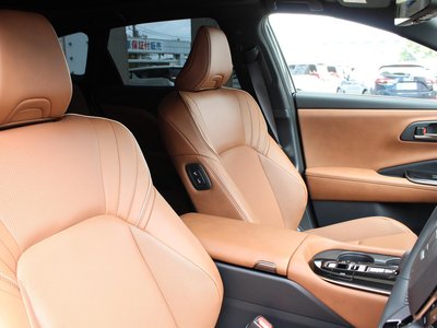 TOYOTA CROWN ESTATE - 9