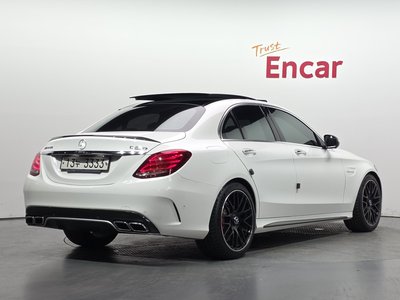 MERCEDES-BENZ C-CLASS - 4
