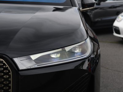 2023 BMW IX photo 9