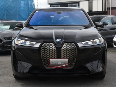 2023 BMW IX photo 2