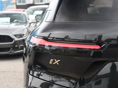 2023 BMW IX 缩略图 16