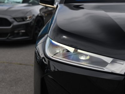 2023 BMW IX photo 10
