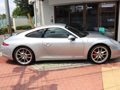 PORSCHE 911 - 6
