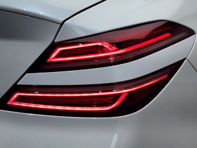 2023 Genesis THE NEW G70 photo 10
