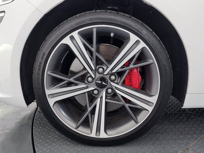 2023 Genesis THE NEW G70 photo 6