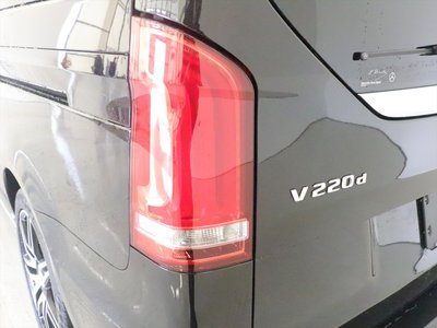 صورة 9 لـ 2024 Mercedes-BENZ V-CLASS